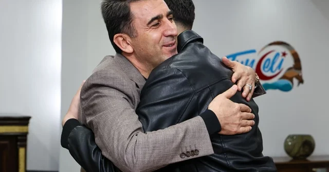 Vali Aygöl den anlamlı jest Tunceli Haberleri