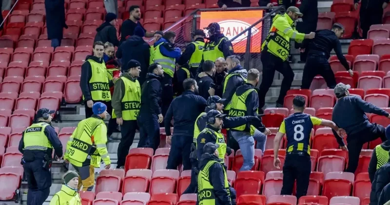 Brann Fenerbahçe maçının sonunda polisten Türk taraftarlara şiddet