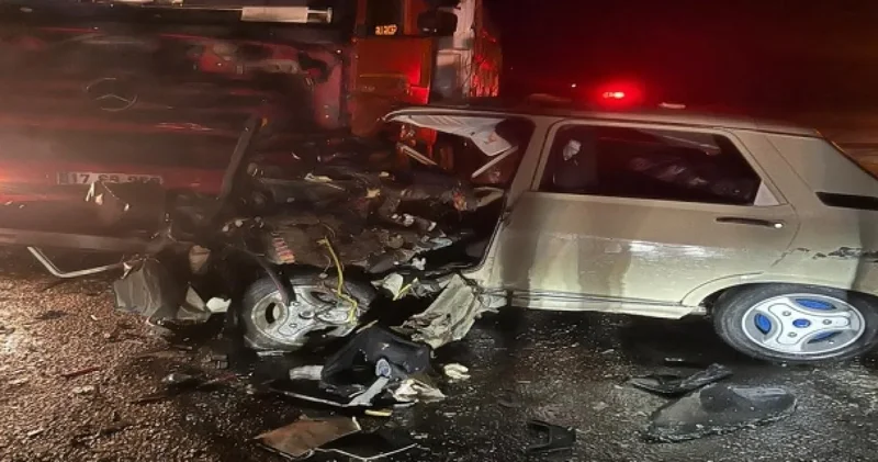 TIR ve otomobil kafa kafaya girmişti: Sürücüden acı haber