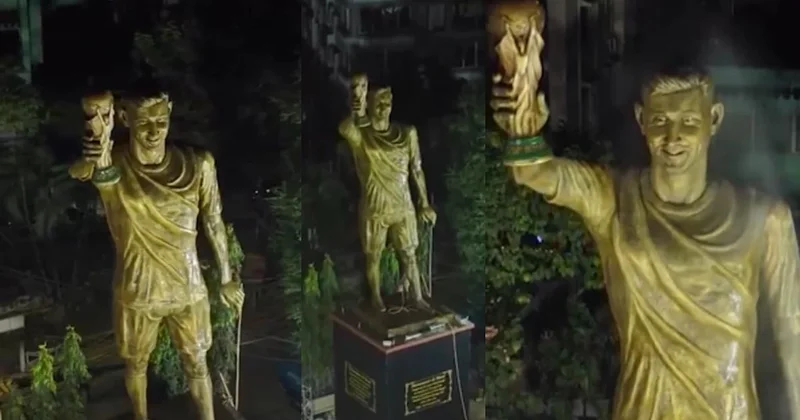 Ronaldo ya mı benziyor yoksa Messi ye mi? Tartışmalı heykel ziyarete açıldı Sözcü Gazetesi