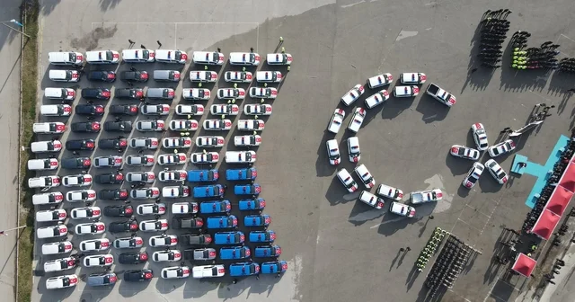 Çorum da jandarma ve emniyete tahsis edilen 123 yeni araç törenle teslim edildi Çorum Haberleri