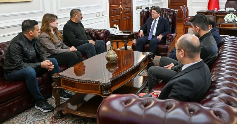 Bakan Tunç tan Rojin in babası Nizamettin Kabaiş ile görüşmesine ilişkin açıklama: Adaletin tecellisi için gereken her adımı eksiksiz şekilde atmaya devam edeceğiz