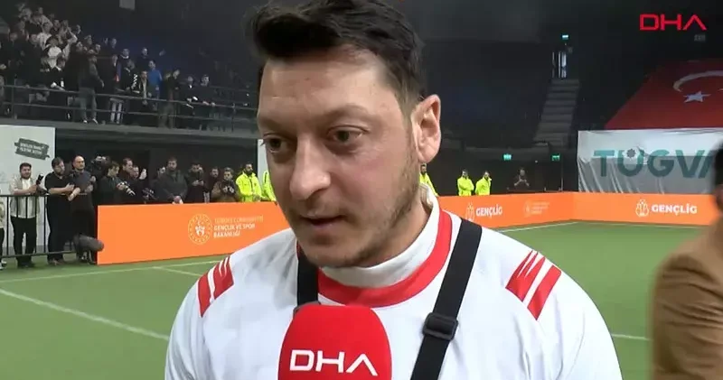 Mesut Özil: Süper Kupa’yı Fenerbahçe’nin kazanmasına çok mutlu oldum