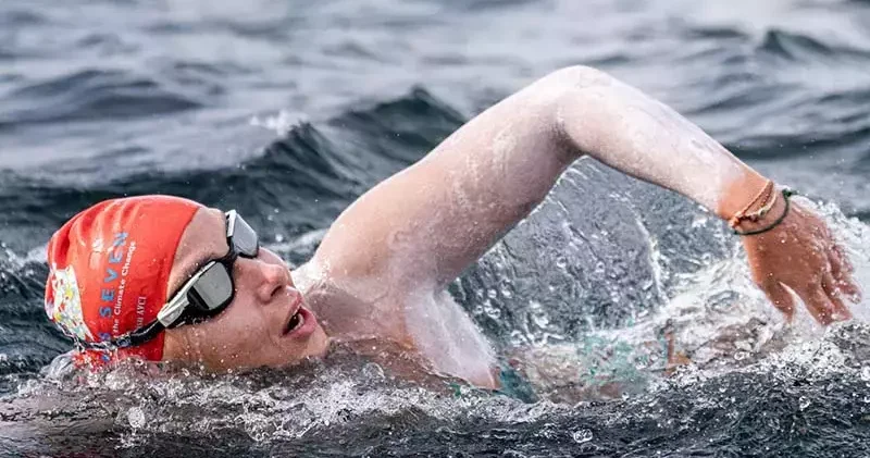 Bengisu Avcı doğa için buzda yüzecek