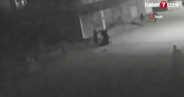 Yeğenini kurtarmak isteyen 57 yaşındaki kadına 5 kişi meydan dayağı çekti