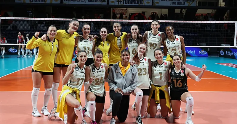 VakıfBank Kadın Voleybol Takımı, lig ve Avrupa da doludizgin