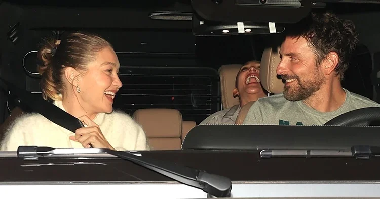 Ödüller sizin olsun aşkımız bize yeter!