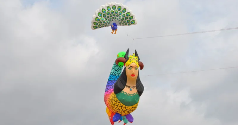 Dünya birincisi ‘tavus kuşu’ uçurtmasıyla Türkiye’yi Katar’da temsil edecek