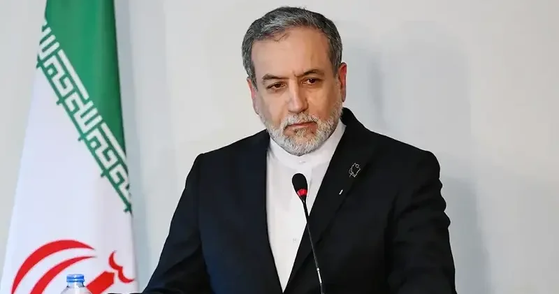 Arakçi’den Avrupa Parlamentosu’nun İranlı diplomatlara uyguladığı giriş yasağına tepki: İnsanlar aptal değil Dünya Haberleri