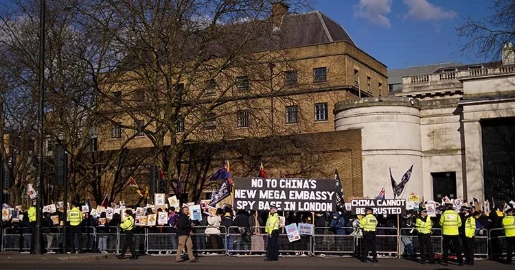 İngiltere alarmda: Çin in gizli planı deşifre oldu