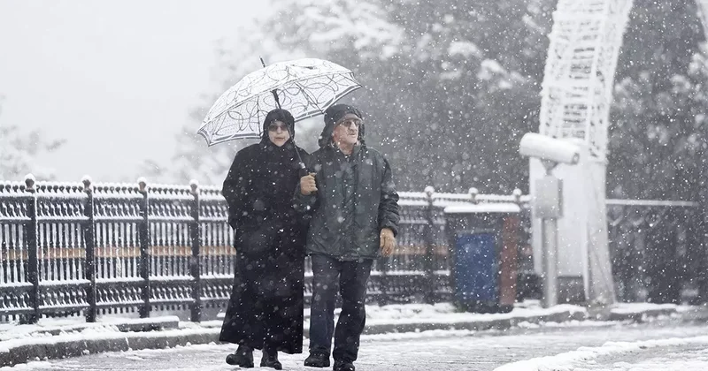 İstanbul da kar tahmini doğru çıkmıştı: Tarih verdi! Son 9 yılın en soğuk kışı