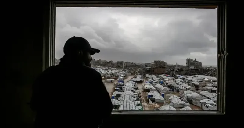 Gazze’de insanlık onuru enkaz altında: katil İsrail açlık ve soğukla vuruyor!