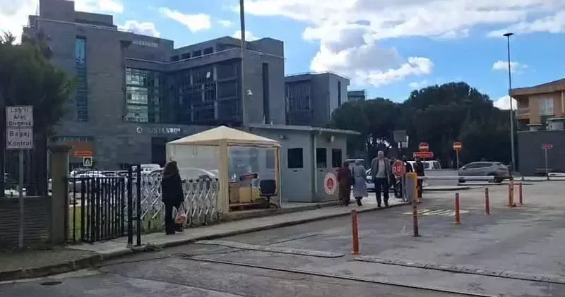 Kartal Bölge Adliye Mahkemesi nde savcı hakimi silahla vurdu