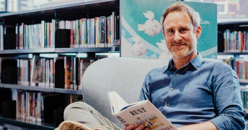 Ünlü yazar çocuk istismarı suçlamasıyla hakim karşısına çıktı