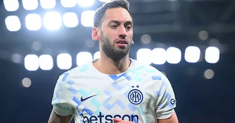 Inter de Hakan Çalhanoğlu şoku! Kaçıracağı maçlar belli oldu Fanatik Gazetesi Futbol Haberleri Spor