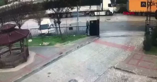 Adana’da sokak ortasında kanlı infaz: 1 ölü, 1 yaralı