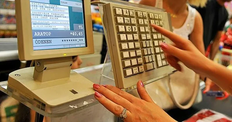 Market çalışanlarının saatlik ücretleri dudak uçaklattı