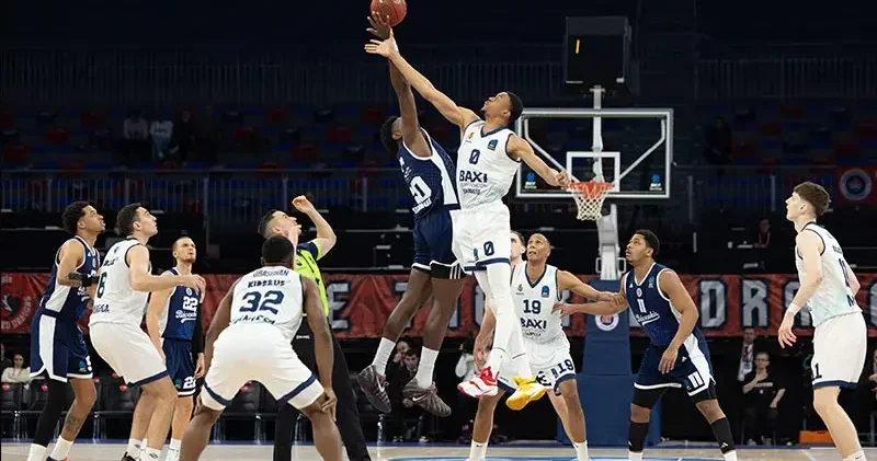 Bahçeşehir Koleji BAXI Manresa: 92 96