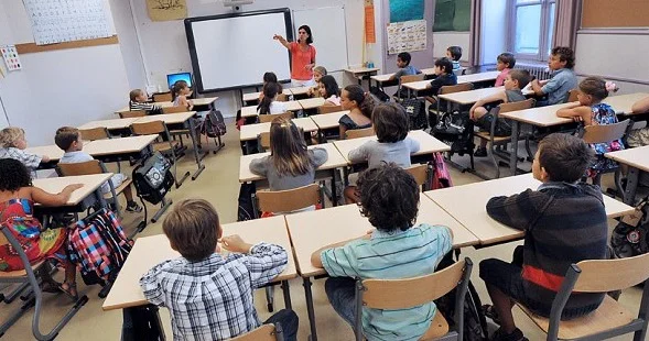 5 Fransız okuluna 21,3 milyon lira ceza