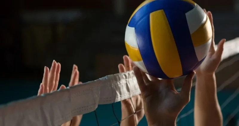 TRT müjdeyi verdi: Galatasaray ın maçını canlı yayınlayacak