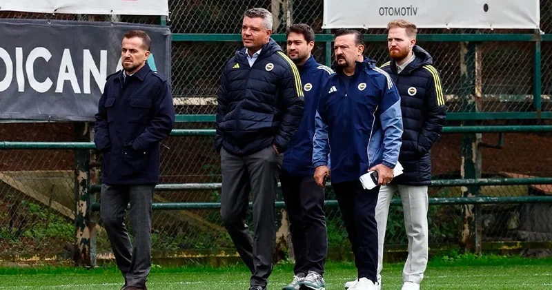 Fenerbahçe de Sadettin Saran bizzat gitti: Derbi öncesi takıma müjdeyi verdi