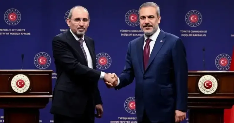 Bakan Fidan Ürdünlü mevkidaşı Eymen es Safedi ile görüştü Politika Haberleri