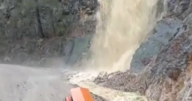 Adana nın kuzey ilçelerinde sağanak taşkınlara neden oldu Adana Haberleri