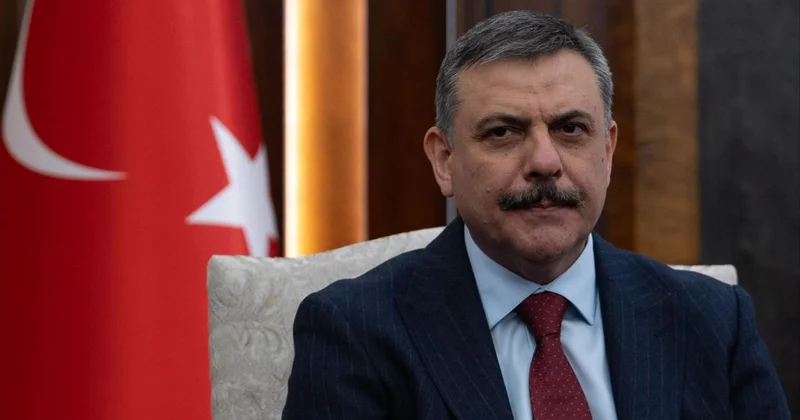 Bakan Çiftçi den operasyonda yaralanan polise geçmiş olsun telefonu