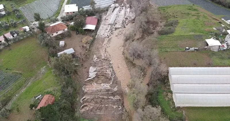 Köyceğiz de zarar büyük: Böyle bir afet görmedim, yetkililerden yardım bekliyoruz