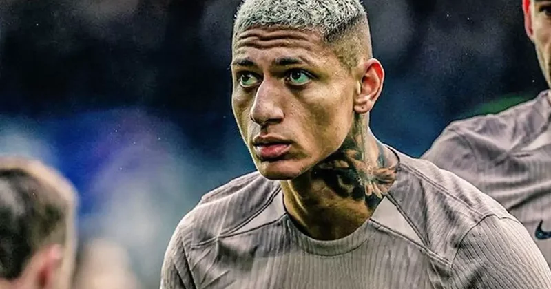 Fenerbahçe yeni sezonda bombayı Richarlison ile patlatıyor