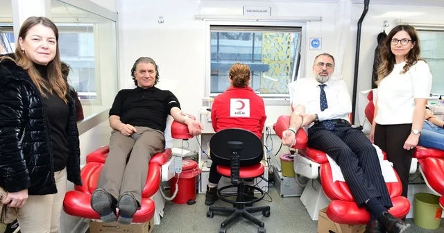 Başkan Erol dan anlamlı hareket : Bir Ünite Kan, Bir Hayat Bursa Haberleri