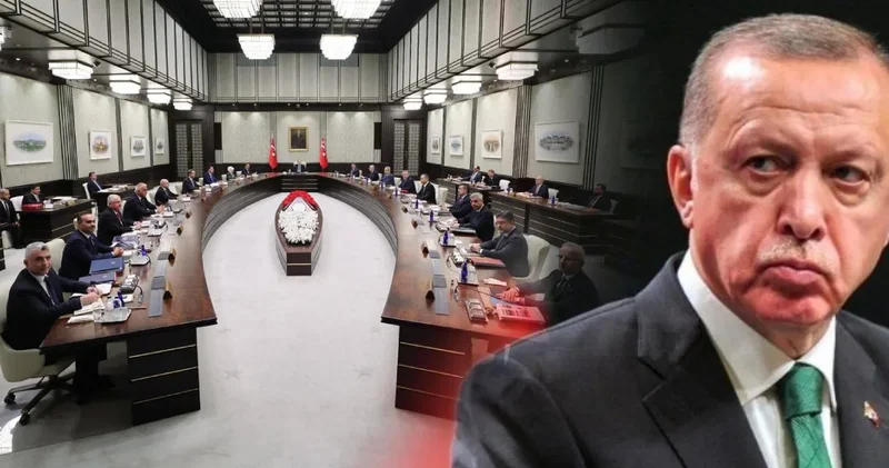 Kabine ye sürpriz atama AKP de tedirginlik yaratmış: İşte gidenlerin ardından konuşulanlar