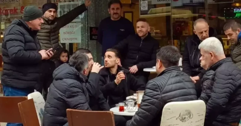 Galatasaray ın yıldızı mahallesini ziyaret etti! İşte nedeni