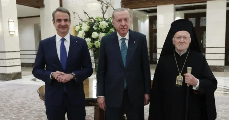 Erdoğan ın Bartholomeos u kıskandıran hediyesi: Miçotakis e verdiğinden istedi