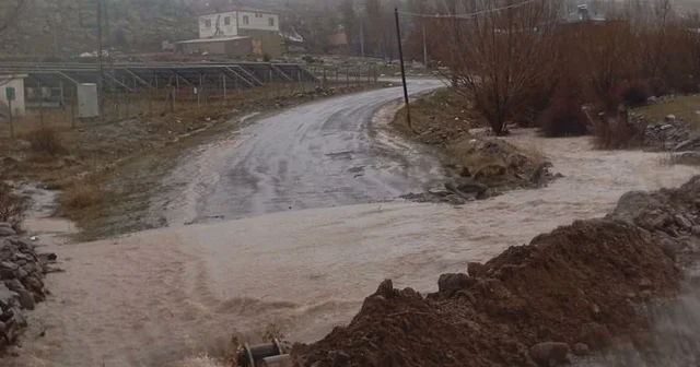 Niğde de sağanak Niğde Haberleri