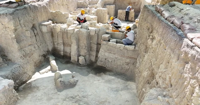 Kapadokya Alan Başkanı Aslanbay, Göreme deki kurtarma kazılarını yerinde inceledi Nevşehir Haberleri