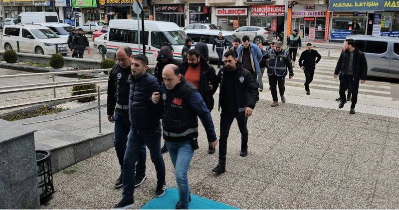 Dolandırıcılara GSM hattı temin ettikleri iddiasıyla yakalanan 7 zanlıdan 6 sı tutuklandı