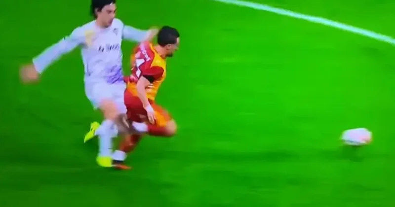 Rams Park ta kırmızı kart çıktı! Eyüpspor 10 kişi kaldı