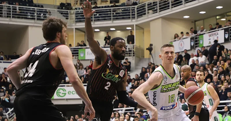 Glint Manisa Basket, Yukatel Merkezefendi Belediyesi Basket deplasmanında galip!