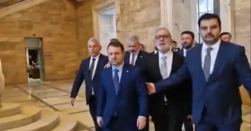 Rolex’li vekilin eli Bakan’ın omzunda Sözcü Gazetesi