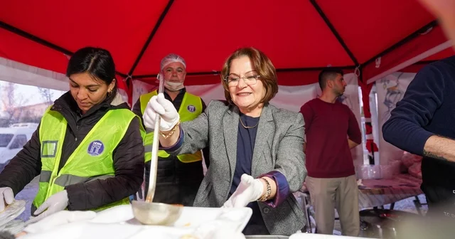 Denizköy sakinleri Didim Belediyesi nin iftar sofrasında buluştu Aydın Haberleri