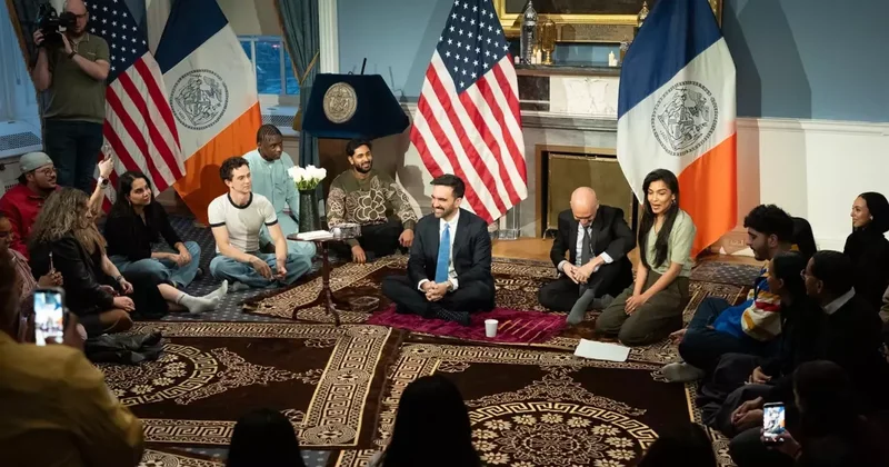 New York Belediye Başkanının verdiği iftar ABD siyasetini birbirine kattı