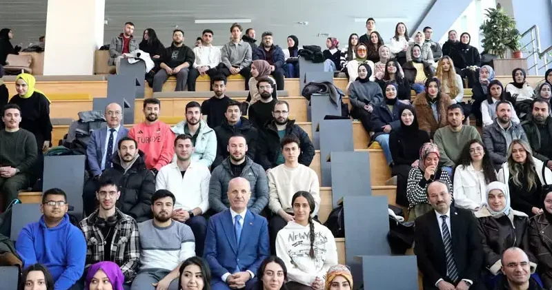 Üniversiteler ve öğrenciler tarafından 15 bin 395 sosyal sorumluluk projesi gerçekleştirildi