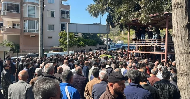 Hayatını kaybeden Zafer Partisi Alanya İlçe Başkanı son yolculuğuna uğurlandı Antalya Haberleri