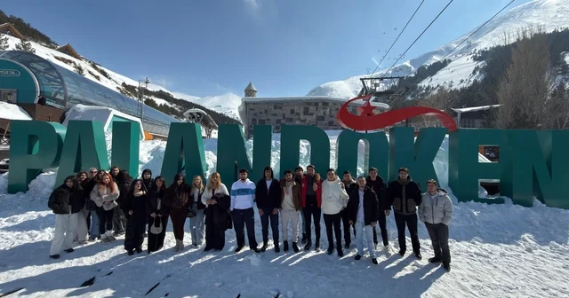 Üniversiteli gençler Erzurum u gezdi Erzurum Haberleri
