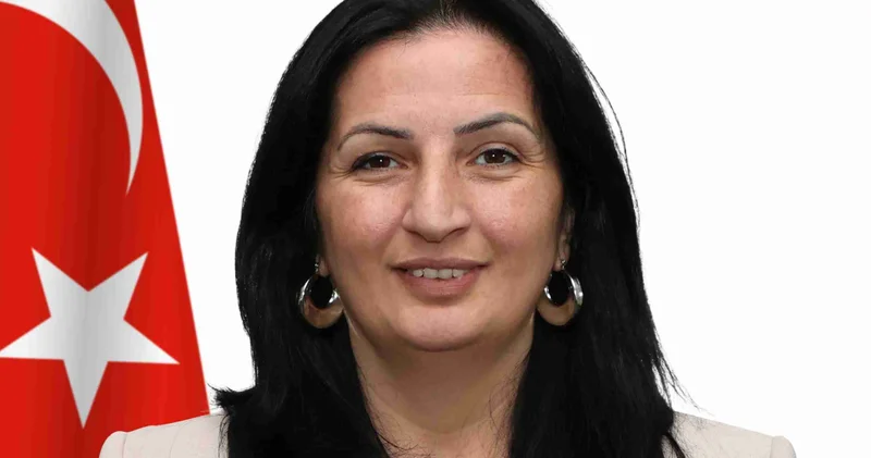 CHP Beykoz Belediye Meclis Üyesi Esengül Yılmaz Gül istifa etti Son dakika haberleri