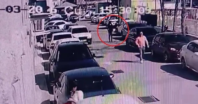 Kurşunlardan 2 kez kaçtı, üçüncü defa yaralanmaktan kurtulamadı Antalya Haberleri