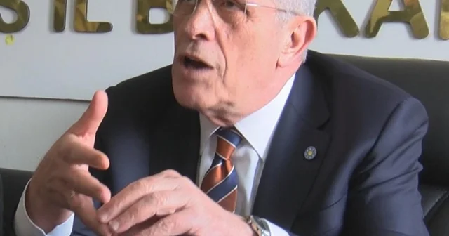 Dervişoğlu dan, Karaman da İstiklal Marşı nın Arapça okunmasına tepki Muş Haberleri