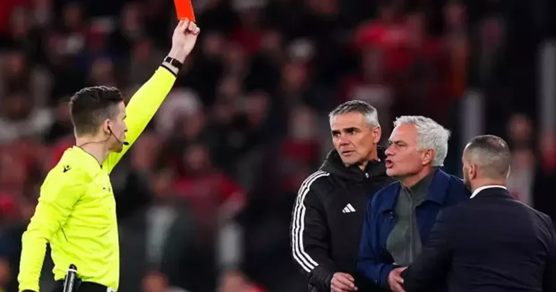 Hakemin üstüne yürümüştü! Mourinho nun cezası açıklandı