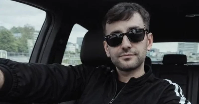 Son dakika: Antalya da direksiyon hakimiyetini kaybederek bariyerlere çarpan motosiklet sürücüsü hayatını kaybetti Son dakika haberleri